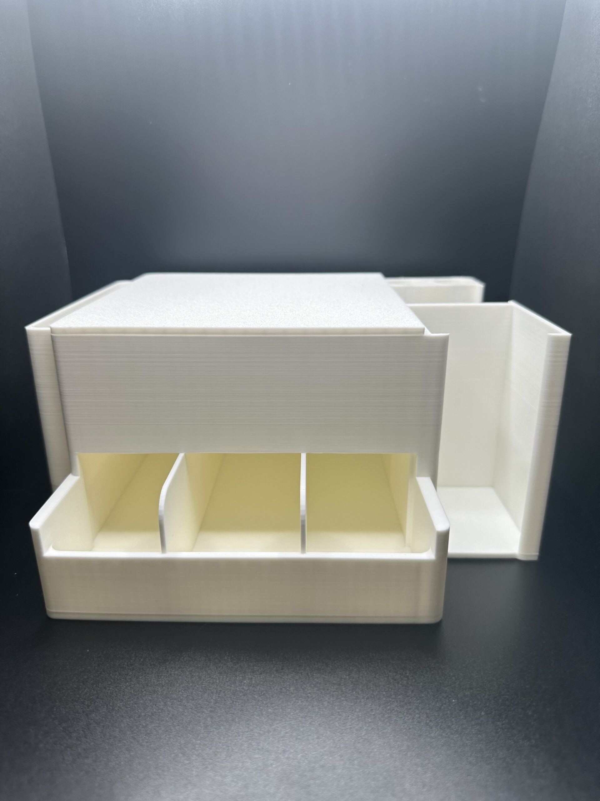 Pen Station - Image 8